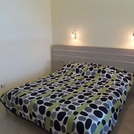 Apartament Be My Guest On The Front Line