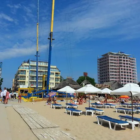 Be My Guest On The Front Line * Sunny Beach