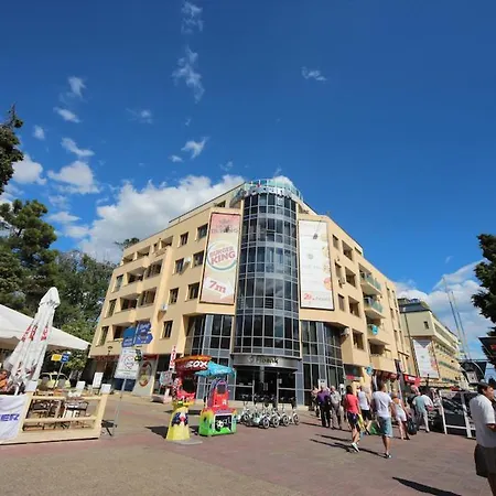 Be My Guest On The Front Line Lejlighed Sunny Beach
